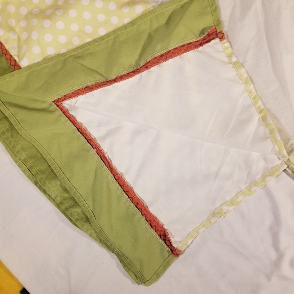 Kidsline Jungle Animals Crib Comforter Safari Nursery Quilt & Dust Ruffle - Picture 7 of 8